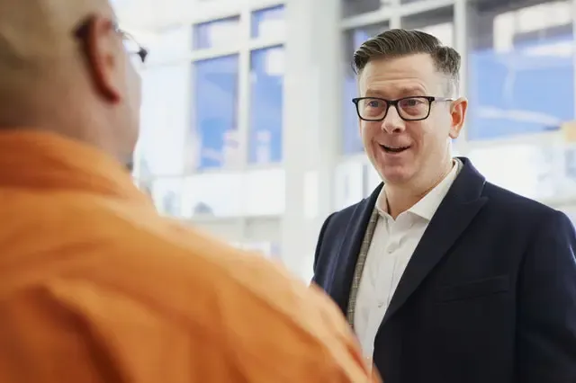 How to Build an Employee Referral Program